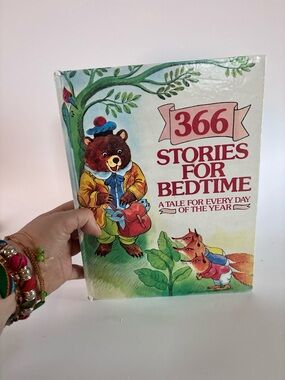Vintage 366 Stories for Bedtime Kids Book Illustrated Classic Read